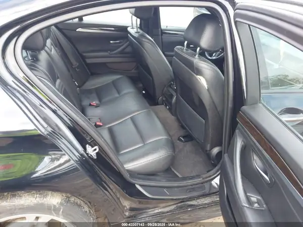 WBA5A5C50GD529147 2016 BMW 5ER - Image 8
