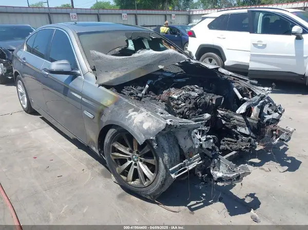 WBA5A5C50GG348807 2016 BMW 5ER - Image 1