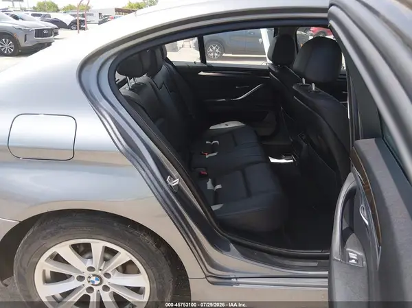 WBA5A5C50GG349567 2016 BMW 5ER - Image 8