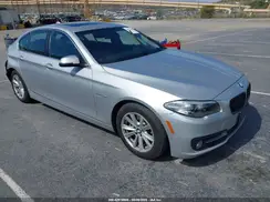 WBA5A5C50GG352713 2016 BMW 5ER