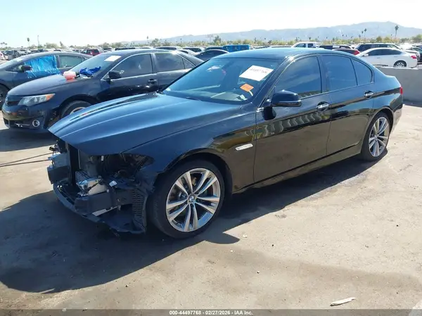 WBA5A5C50GG355062 2016 BMW 5ER - Image 2