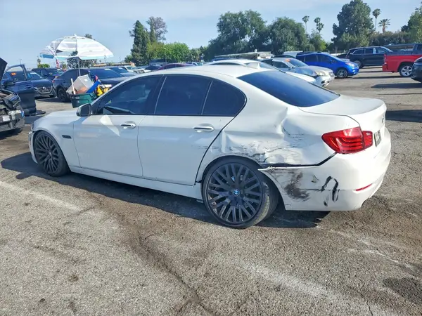 WBA5A5C51GG349383 2016 BMW 5ER - Image 2