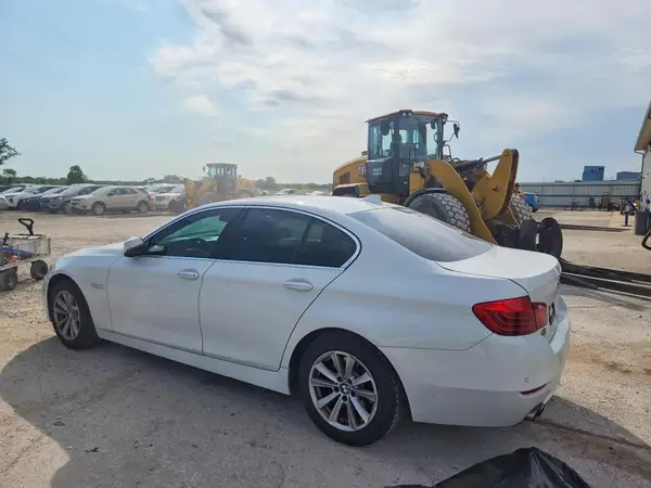 WBA5A5C51GG353479 2016 BMW 5ER - Image 2