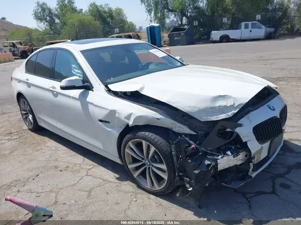 WBA5A5C51GG355202 2016 BMW 5ER - Image 1