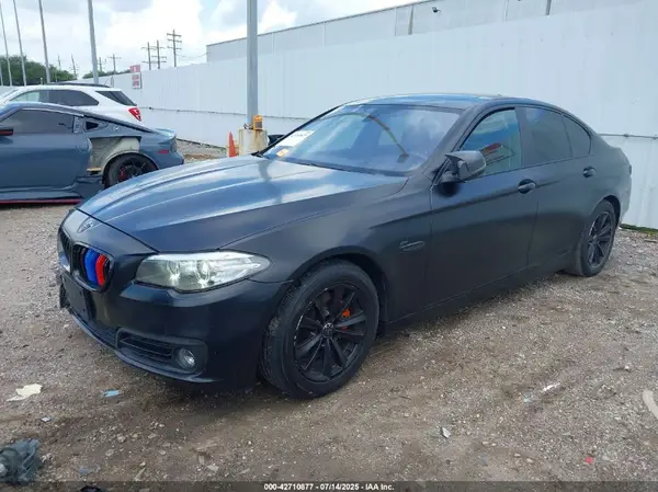 WBA5A5C52GD525763 2016 BMW 5ER - Image 2