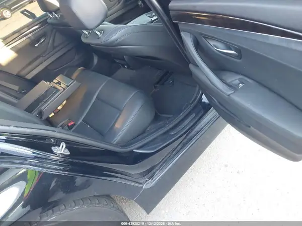 WBA5A5C52GD527142 2016 BMW 5ER - Image 8
