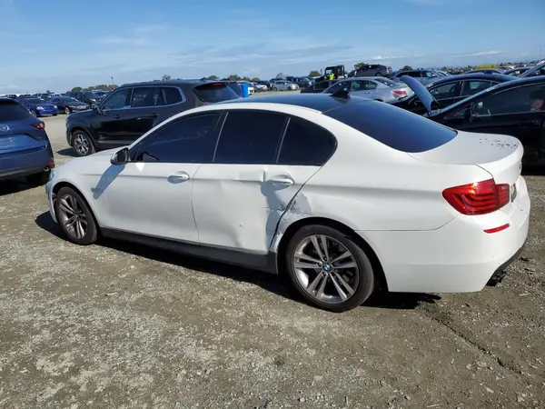 WBA5A5C52GD529750 2016 BMW 5ER - Image 2
