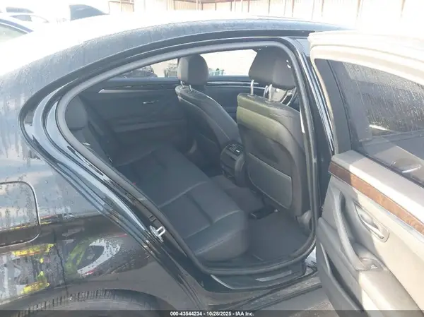 WBA5A5C52GD529909 2016 BMW 5ER - Image 8