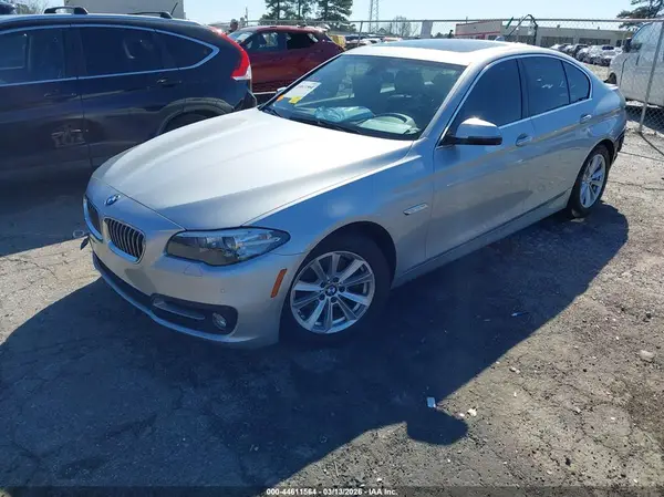 WBA5A5C53GD526470 2016 BMW 5ER - Image 2