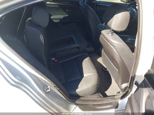 WBA5A5C53GD526470 2016 BMW 5ER - Image 8