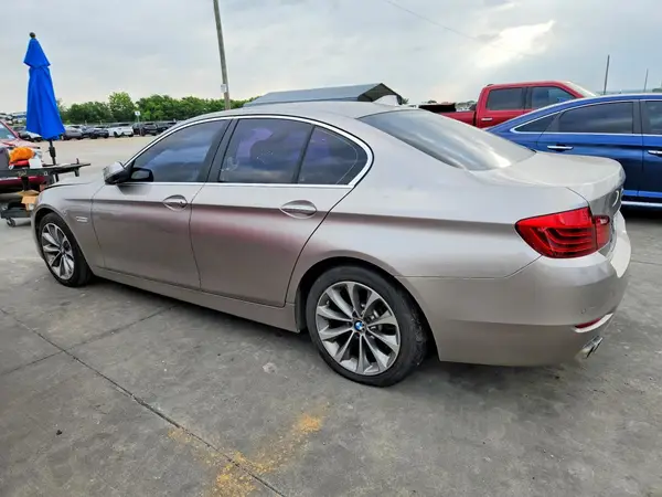 WBA5A5C53GD526498 2016 BMW 5ER - Image 2