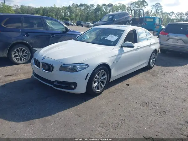 WBA5A5C53GG348784 2016 BMW 5ER - Image 2