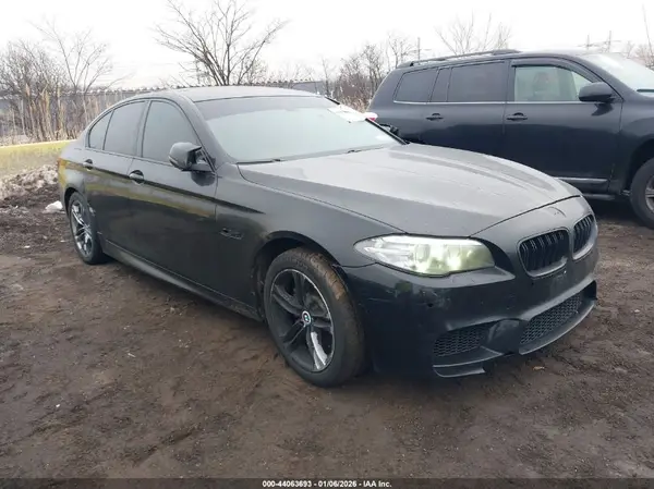 WBA5A5C53GG349174 2016 BMW 5ER - Image 1
