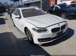 WBA5A5C53GG349417 2016 BMW 5ER