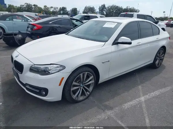 WBA5A5C54GD528034 2016 BMW 5ER - Image 2