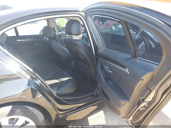 WBA5A5C55GD527166 2016 BMW 5ER - Image 8