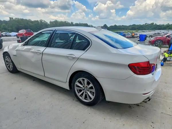 WBA5A5C55GD527801 2016 BMW 5ER - Image 2