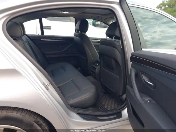 WBA5A5C55GG352643 2016 BMW 5ER - Image 8