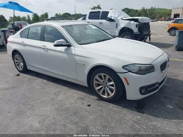 WBA5A5C56GG348097 2016 BMW 5ER - Image 1
