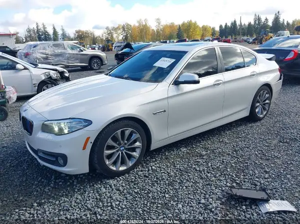 WBA5A5C56GG350674 2016 BMW 5ER - Image 2