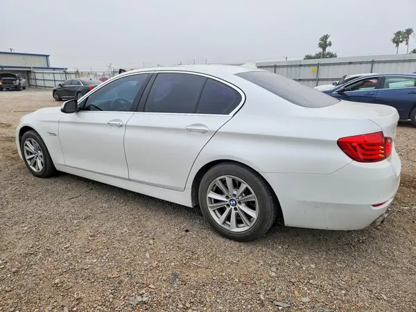 WBA5A5C56GG352988 2016 BMW 5ER - Image 2