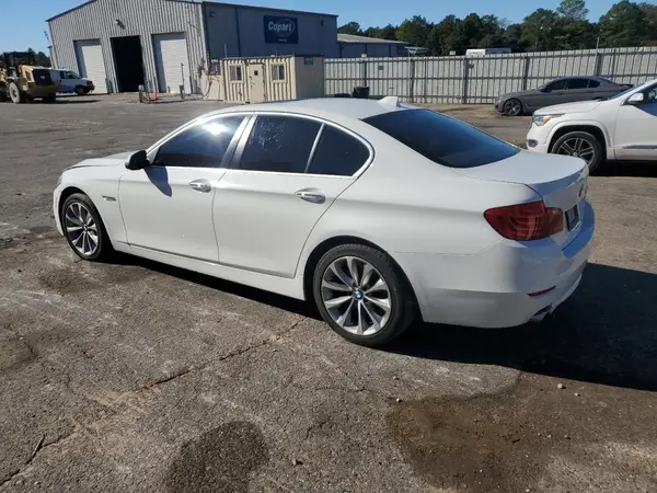 WBA5A5C56GG353994 2016 BMW 5ER - Image 2