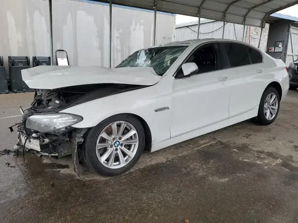 WBA5A5C57GD527461 2016 BMW 5ER - Image 1