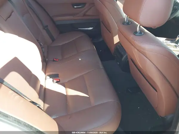 WBA5A5C57GG350280 2016 BMW 5ER - Image 8