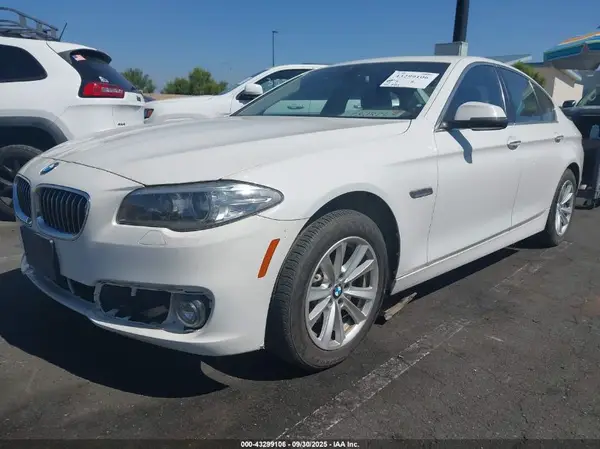 WBA5A5C57GG351946 2016 BMW 5ER - Image 2