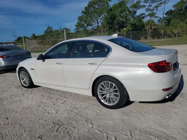 WBA5A5C57GG352157 2016 BMW 5ER - Image 2