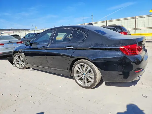 WBA5A5C57GG354720 2016 BMW 5ER - Image 2