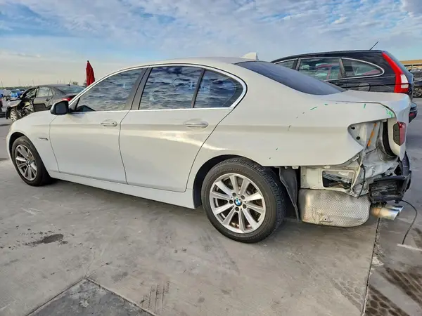 WBA5A5C58GD528537 2016 BMW 5ER - Image 2