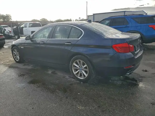 WBA5A5C58GG351051 2016 BMW 5ER - Image 2
