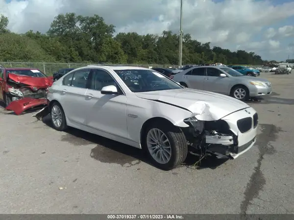 WBA5A5C58GG351163 2016 BMW 5ER