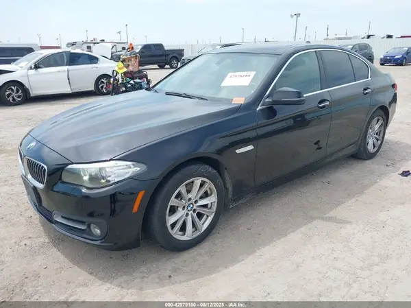 WBA5A5C5XGD527308 2016 BMW 5ER - Image 2