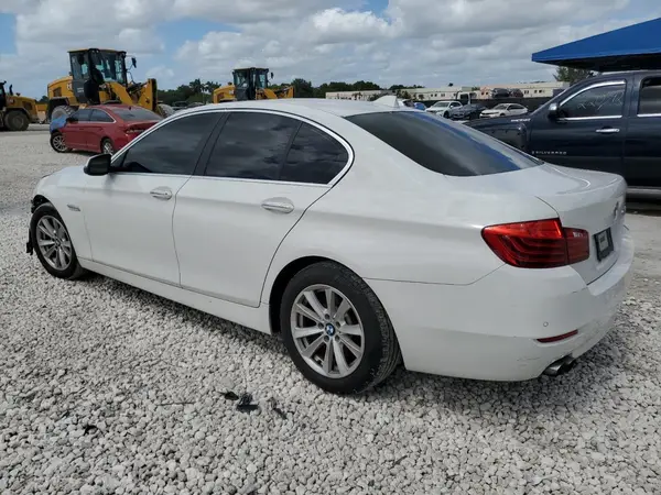 WBA5A5C5XGD528636 2016 BMW 5ER - Image 2