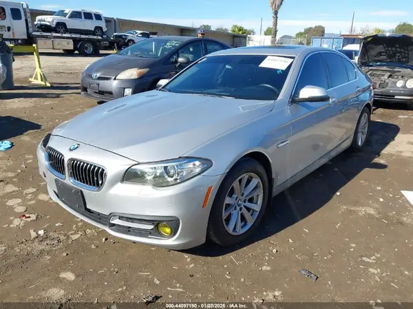 WBA5A5C5XGG347910 2016 BMW 5ER - Image 2