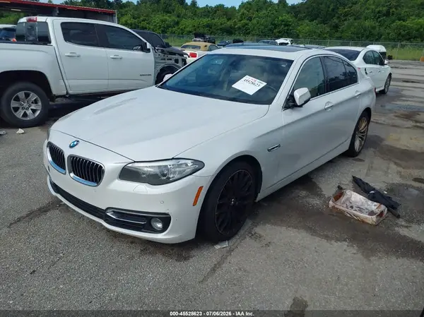 WBA5A5C5XGG348829 2016 BMW 5ER - Image 2