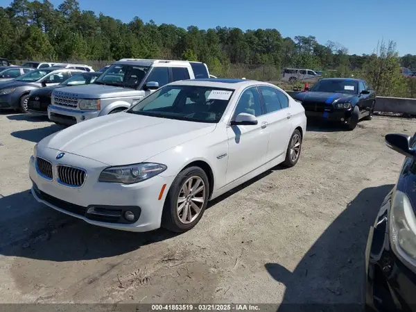 WBA5A5C5XGG349270 2016 BMW 5ER - Image 2