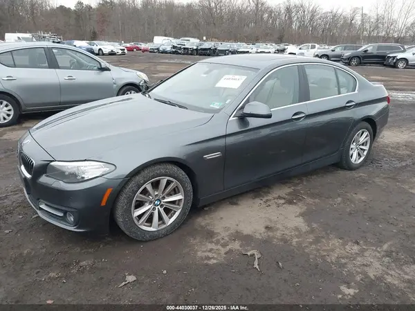 WBA5A7C50GG144469 2016 BMW 5ER - Image 2