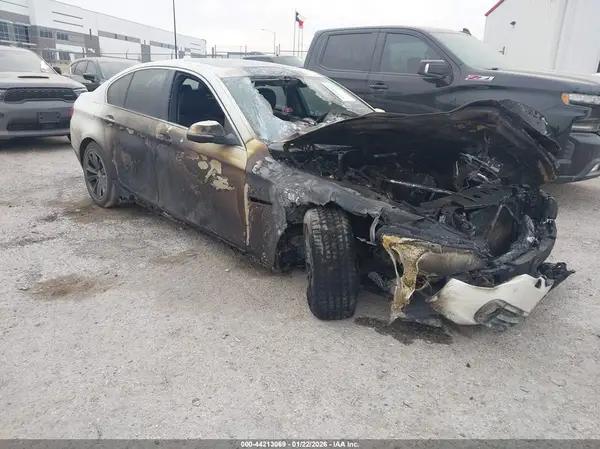 WBA5A7C50GG643210 2016 BMW 5ER - Image 1