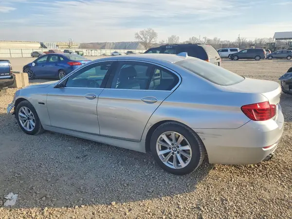 WBA5A7C51GG146215 2016 BMW 5ER - Image 2