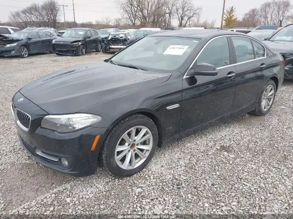 WBA5A7C51GG150863 2016 BMW 5ER - Image 2