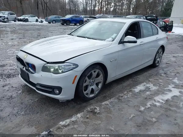 WBA5A7C51GG643698 2016 BMW 5ER - Image 2