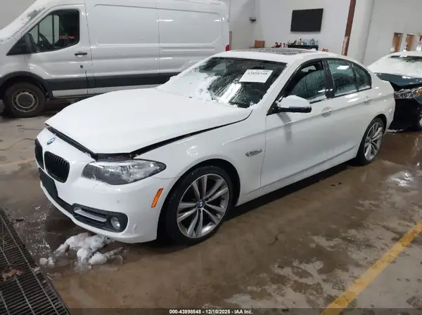 WBA5A7C51GG643958 2016 BMW 5ER - Image 2