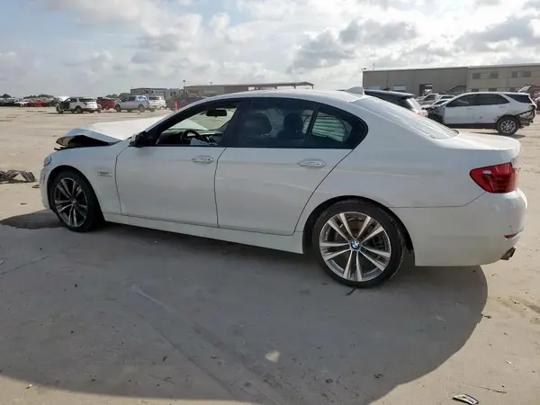 WBA5A7C51GG644429 2016 BMW 5ER - Image 2