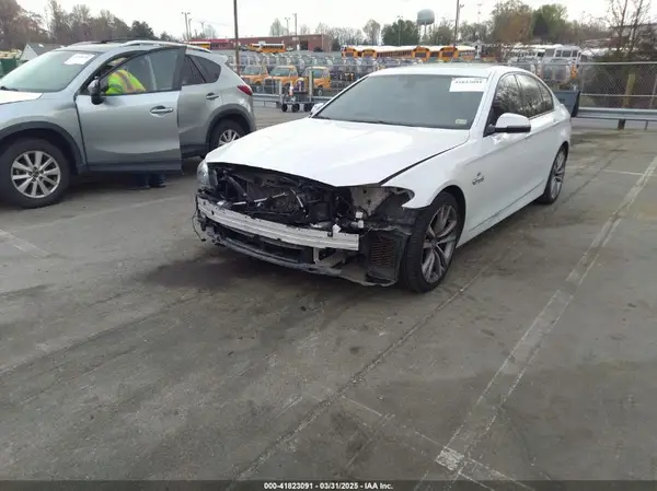 WBA5A7C51GG644463 2016 BMW 5ER - Image 2