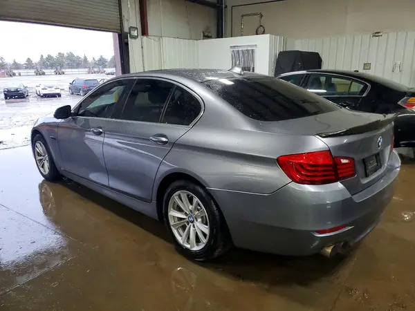 WBA5A7C52GG148247 2016 BMW 5ER - Image 2