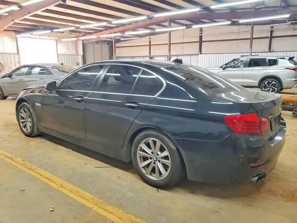 WBA5A7C52GG152489 2016 BMW 5ER - Image 2