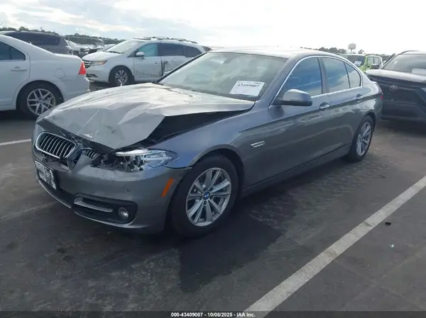 WBA5A7C52GG642706 2016 BMW 5ER - Image 2